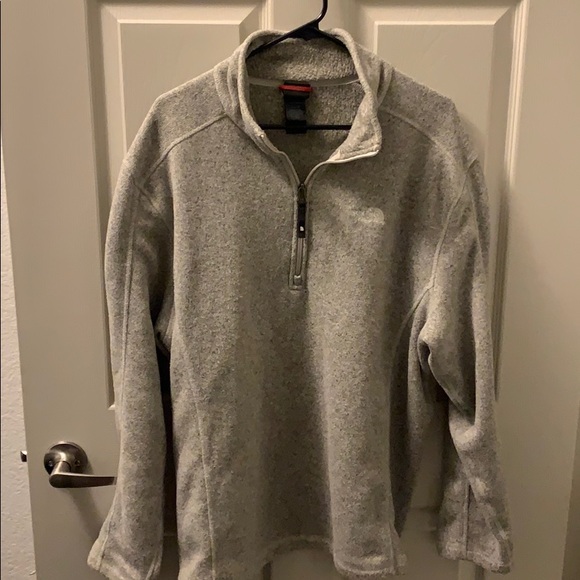 North Face Fleece Pullover Jacket - Picture 3 of 4